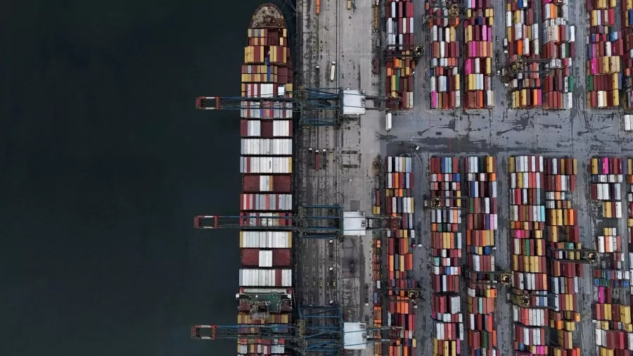 A Balança Comercial e o Caos da Vida Real: O Que Aprendi com um Superávit Milionário