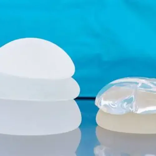 O Lado B da Beleza: Uma Conversa Franca Sobre Silicone, Escolhas e a Vida que Não Espera
